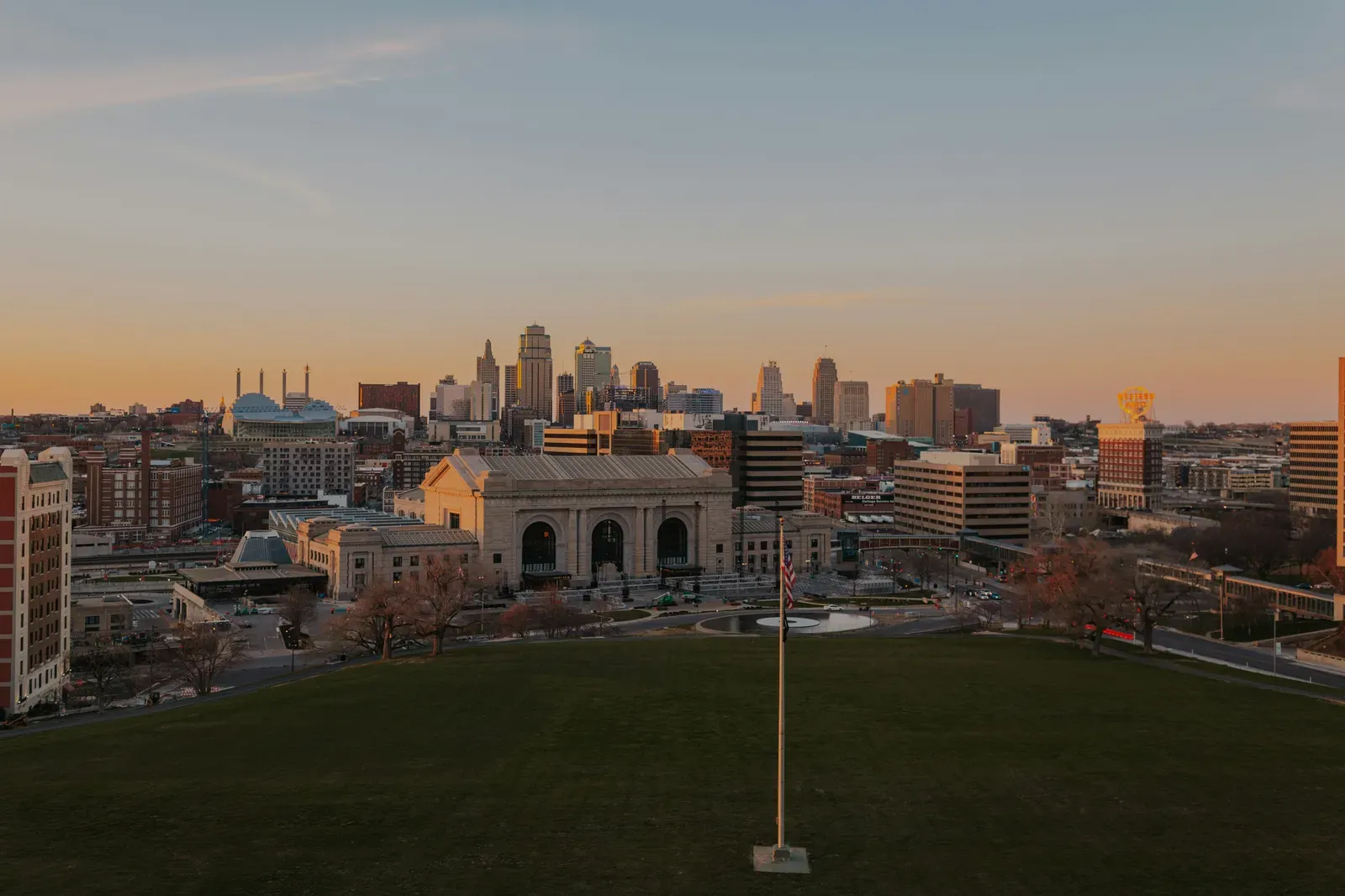 Kansas City, Missouri skyline at sunset above Union Station